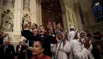 Papa llama a monjas de EEUU mujeres fuertes