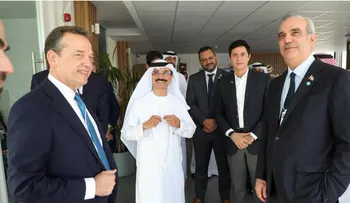 Abinader se reúne con DP World