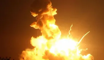 Explota nave comercial al despegar en Virginia 