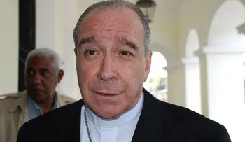 López Rodríguez pone su renuncia en el Vaticano; esperan sustitución 