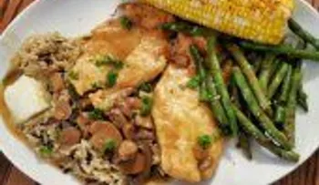 Prepara pollo y vegetales al balsámico