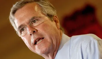 Donald Trump se burla de Jeb Bush por ligar a asiáticos con 'bebés ancla'