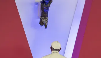 La historia del Cristo mutilado ante el que rezó el papa Francisco en Villavicencio