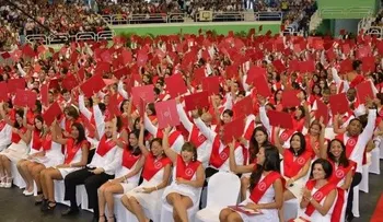 Intec gradúa 663 nuevos profesionales