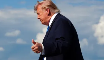 Trump revive denuncia de fraude electoral con cuestionado informe del Censo
