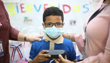 INABIE cuenta con capacidad para entregar 16 mil lentes en el 2022 a estudiantes con dificultades visuales