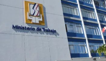 Ministro de Trabajo Eddy Olivares encabezará feria de empleo en Santiago