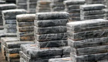 Incautan en España 78 kilos de cocaína oculta en carga de fruta desde República Dominicana 
