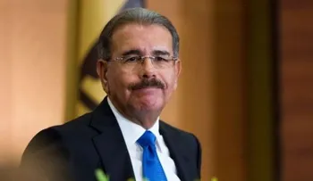 Danilo Medina ofrece condolencias a familiares de Marco de la Rosa y Olivero Féliz