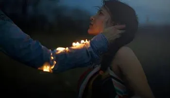 Apagar incendios con gasolina