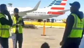 Enfrenta una condena, hombre que viajó de Guatemala a Miami en el tren de aterrizaje de un avión