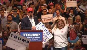 Inmigrante mexicana recibe amenazas tras aparecer con Trump