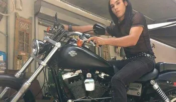 Víctor Portorreal Villamán, acusado de matar mujer y sus tres hijastros usa pulseras con puyas, botas negras y aretes; fue apresado por la PN