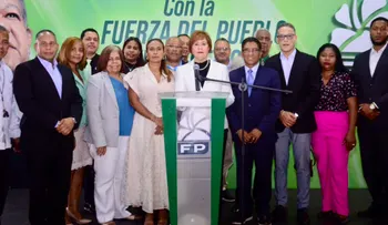 FP alerta: presupuesto educativo limita inversión en aulas y mantenimiento antes del inicio de clases