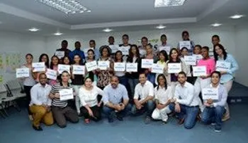 Ministerio de Industria y Comercio y Banreservas realizan Aprender para Emprender en Santiago y SD