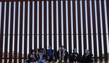 EEUU cancela los proyectos del muro y atenderá a las comunidades fronterizas