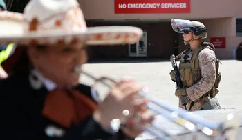 Familia mariachi de Texas relata su calvario tras ser detenida por ICE y salir con grilletes