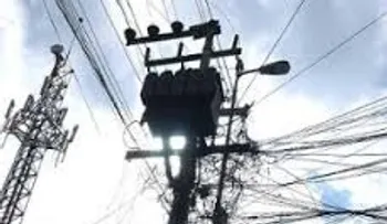 Hombre se electrocuta mientras reparaba avería eléctrica 
