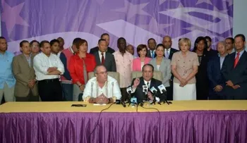 Pared Pérez y Mariotti solicitan suspensión temporal de sus funciones por acusación