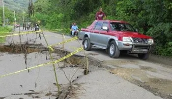 Comunidades PP a punto de quedar aisladas por hundimientos carretera turística 