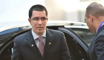 Nuevo cambio en la Cancillería venezolana: Jorge Arreaza sustituye a Samuel Moncada
