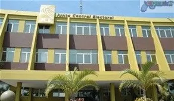 Iglesia Católica: Estamos pagando un precio muy alto por los partidos 