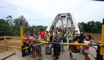 Venezuela habilita un corredor humanitario en la frontera