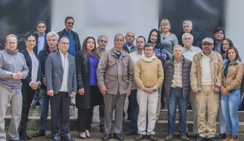 Gobierno de Colombia y ELN sostienen positiva reunión