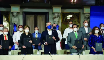 El CMD y las Sociedades Médicas Especializadas apoyan aplicación de una tercera dosis de refuerzo contra covid-19