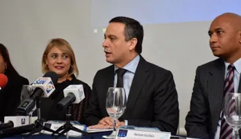 Presidente de Indotel, Luis Henry Molina, lanza Guías Digitales de Protección al Usuario