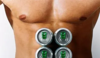 ¿Sabes por qué sale la barriga cervecera?