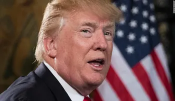 "Pakistán solo nos ha dado mentiras y engaños": el primer tuit de Trump en 2018