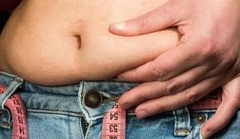 ¿Por qué acumulamos esos molestos kilos de más? 