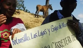 Habitantes de Cordillera Central realizan Cadena Humana