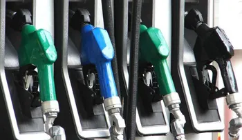 Suben precios de casi todos combustibles 