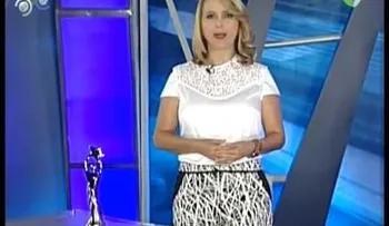 Nuria Piera acaba con ACROARTE y su Premio Soberano (VIDEO)