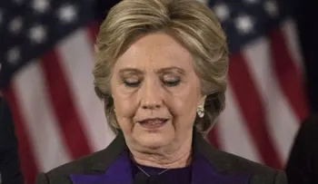 Científicos informáticos urgen a Clinton a que pida recuento de los votos
