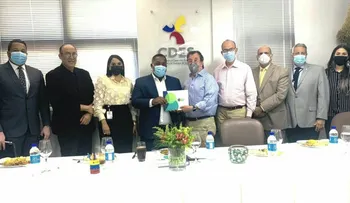 Gabinete de Política Social presenta proyecto CEDI-MUJER en Santiago 