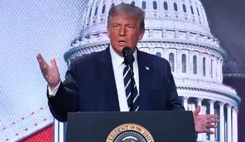 "El plan de Biden no es una solución al virus, sino una rendición", dice Donald Trump