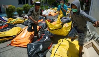 Muertos en Indonesia sube a 832 personas tras seísmo y tsunami