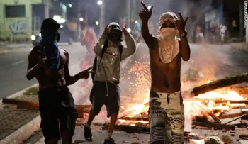 Ola de violencia mortal en una ciudad brasileña en medio de un paro policial