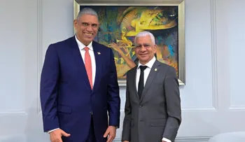 Presidente Senado respaldará proyectos en favor de la diáspora
