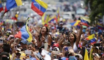 Maduro reestructurará el Gobierno para "blindar" a Venezuela