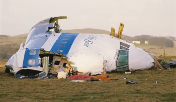 Ataques con bomba a aviones y complots frustrados
