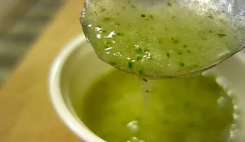 Este gel casero y fácil de preparar te harás rejuvenecer la piel de forma natural