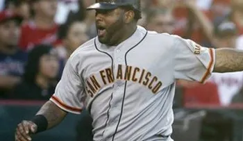 Sandoval fuera de alineación por usar Instagram en un juego 