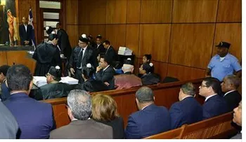 22-10-2014: Fèlix Bautista anuncia que se despojará de su inmunidad para enfrentar juicio