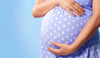 Justicia argentina dio en adopción a bebé estando su madre embarazada