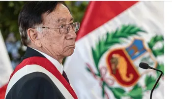 Presidente interino de Perú solicita pensión vitalicia al Congreso