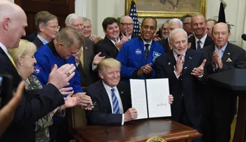 Donald Trump: EEUU establecerá "una base" en la Luna para llegar a Marte